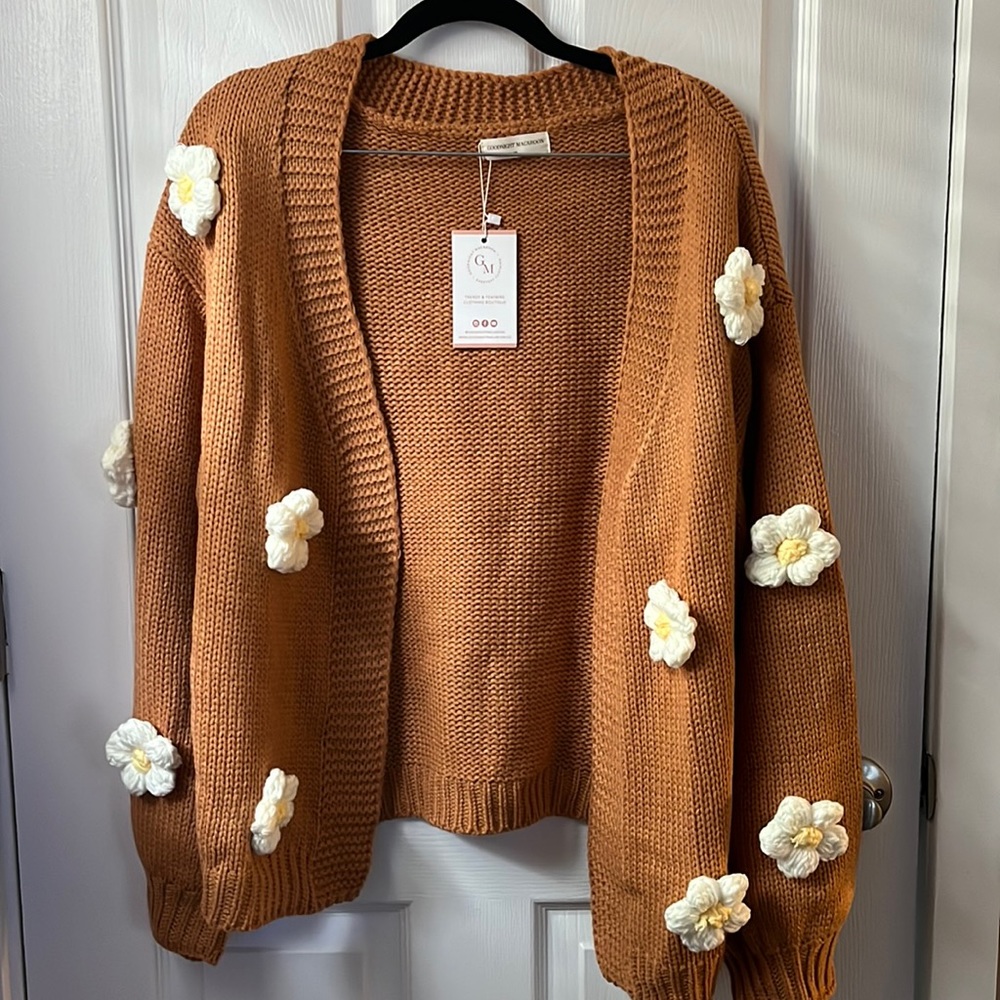 Goodnight Macaroon NWT Flower Cardigan